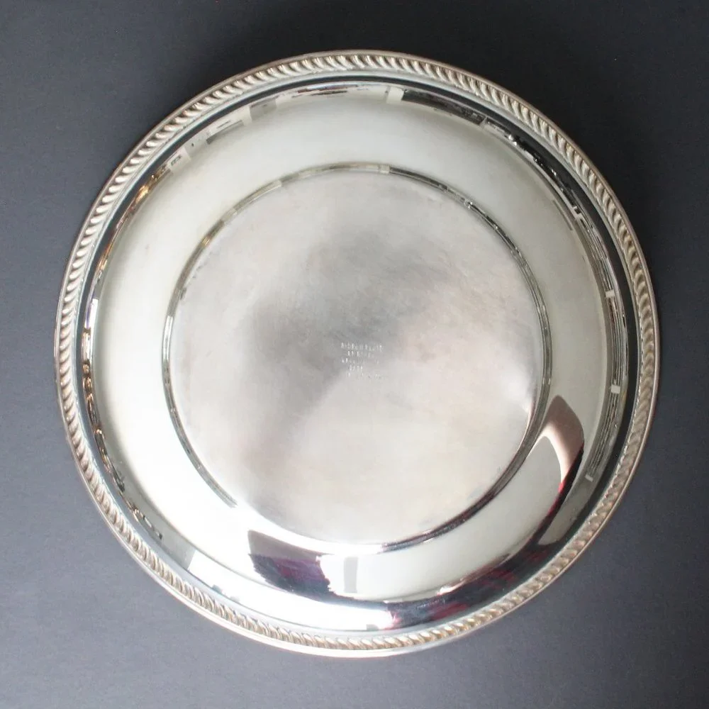 [RIDEAU PLATE] Lidded Silver Serving Tray with and Glass Dish - Picture 13 of 17